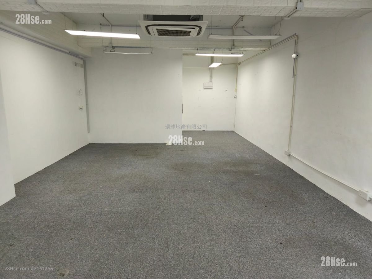 Mai Luen Industrial Building Rental 1 Bedroom , 2 Toilets 650 ft²