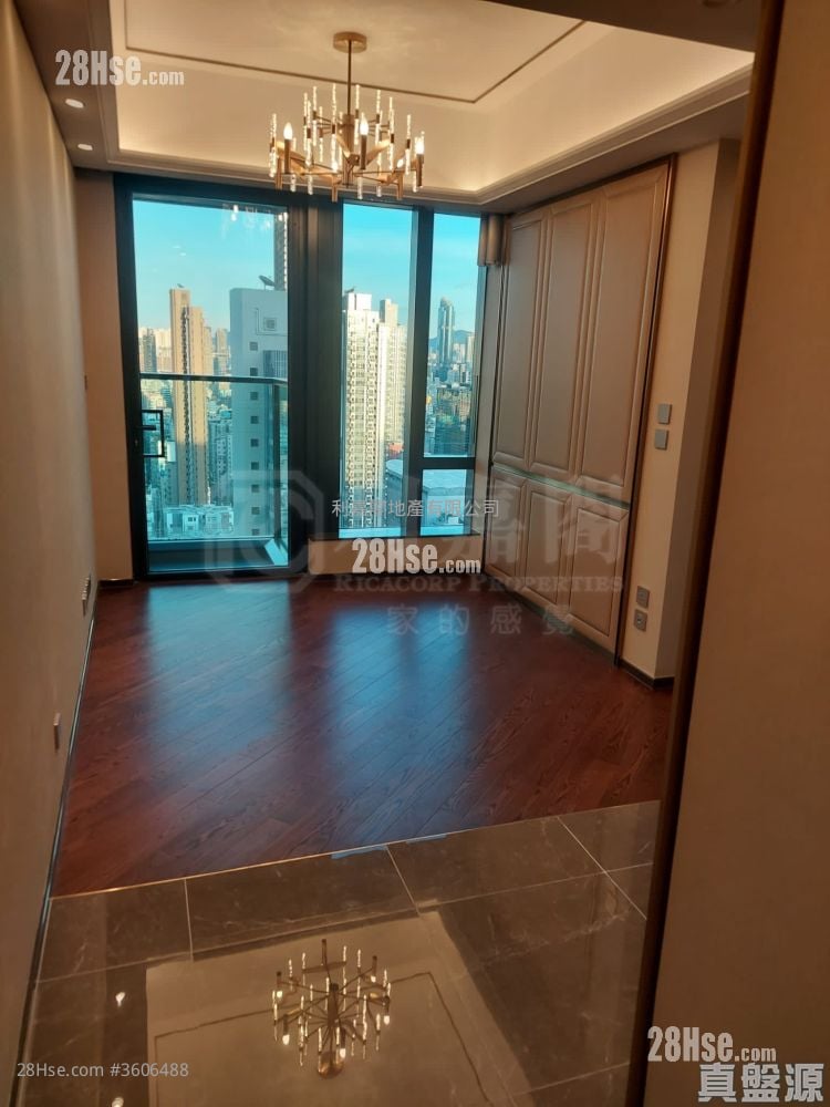 睿峰 租盘 2 房 , 1 浴室 408 平方尺