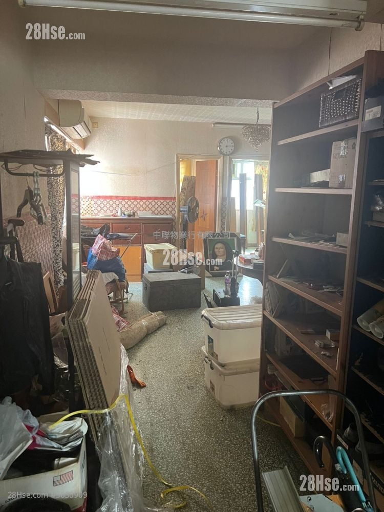 兆明樓 售盤 3 房 , 1 浴室 666 平方呎