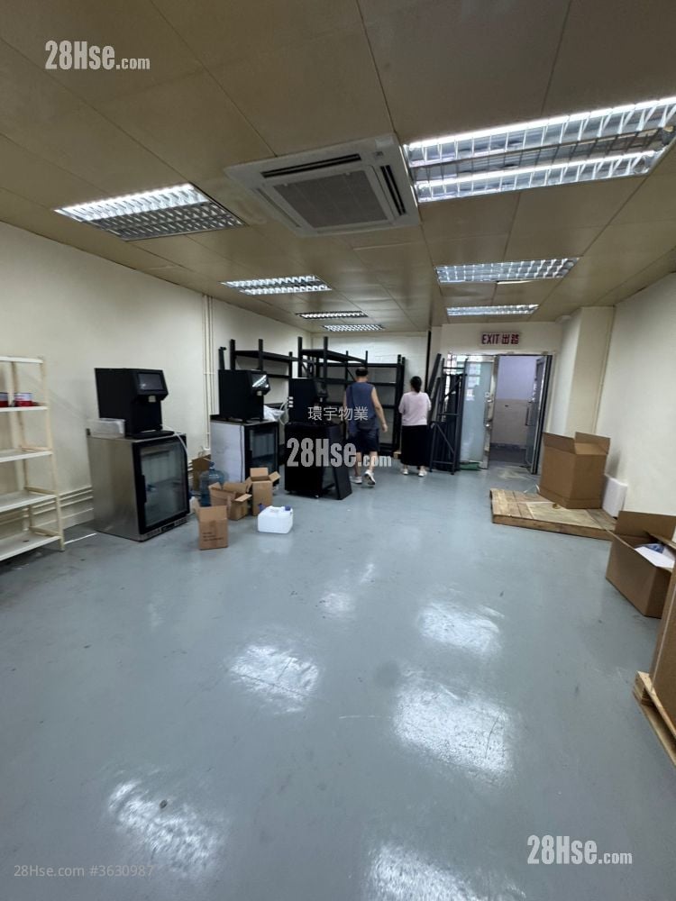 龙力工业大厦 租盘 1 厕所