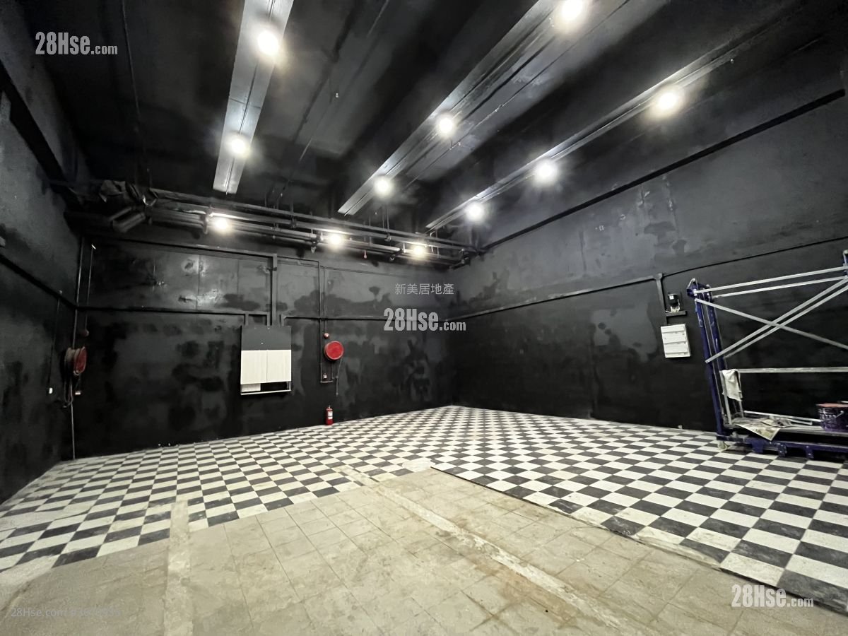 華偉工業大廈 租盤 3 房