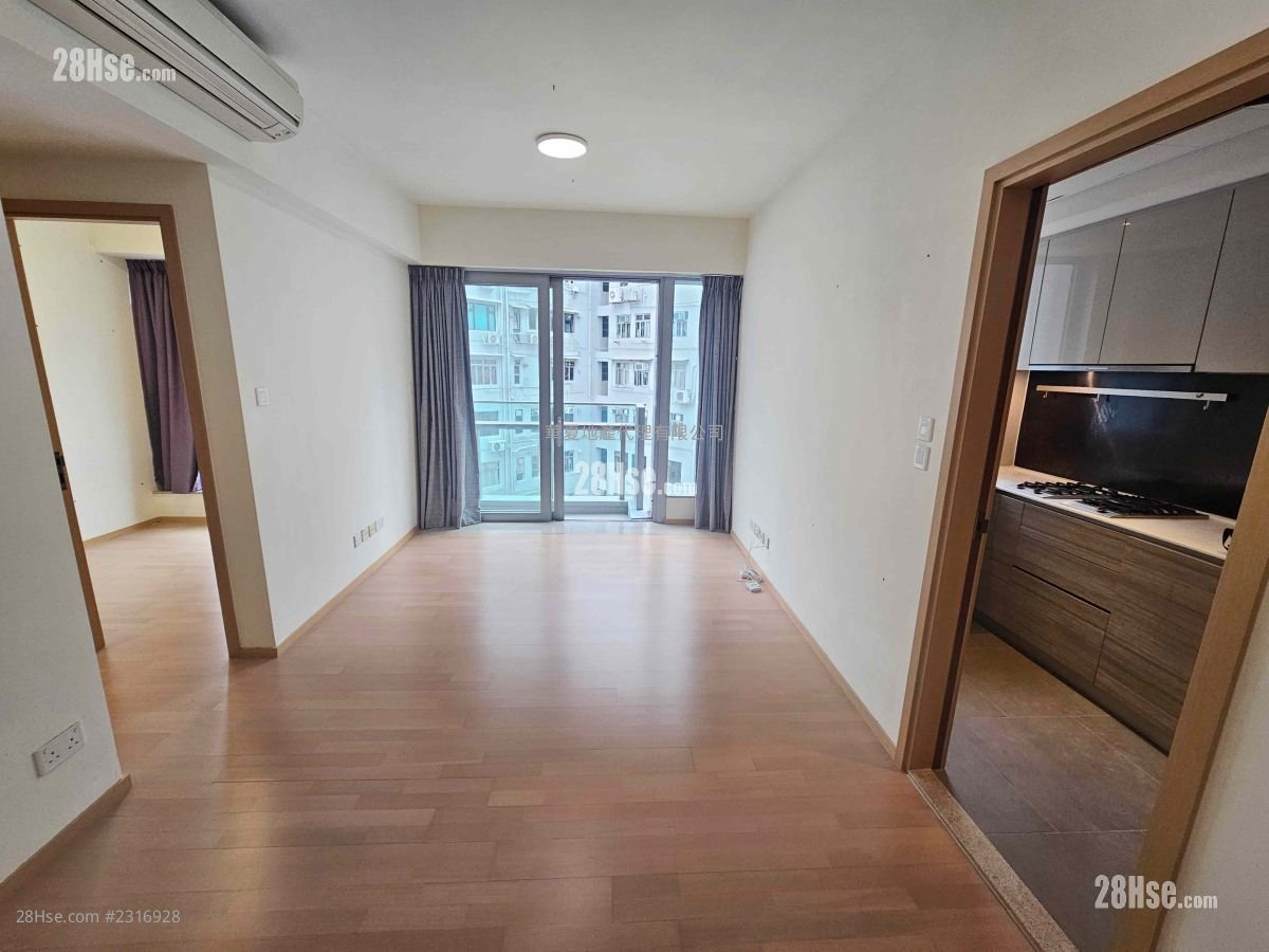 3 Julia Avenue Rental 2 Bedrooms , 2 Bathrooms 655 ft²