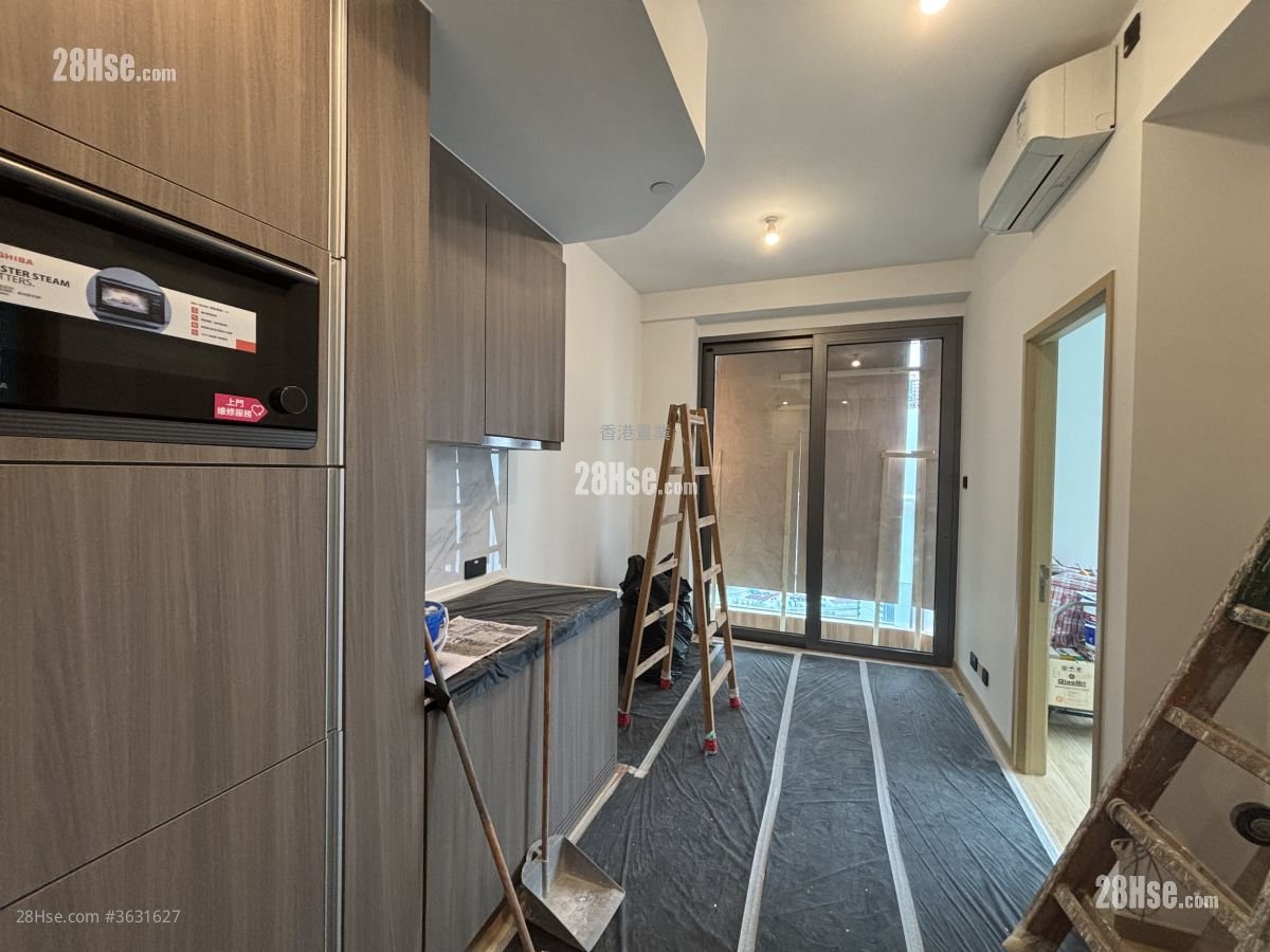 Amber Place Rental 300 ft²