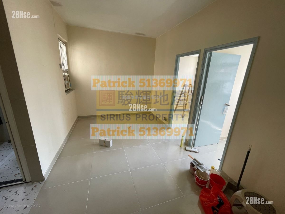 Luen On Building Rental 2 Bedrooms , 1 Bathroom 327 ft²