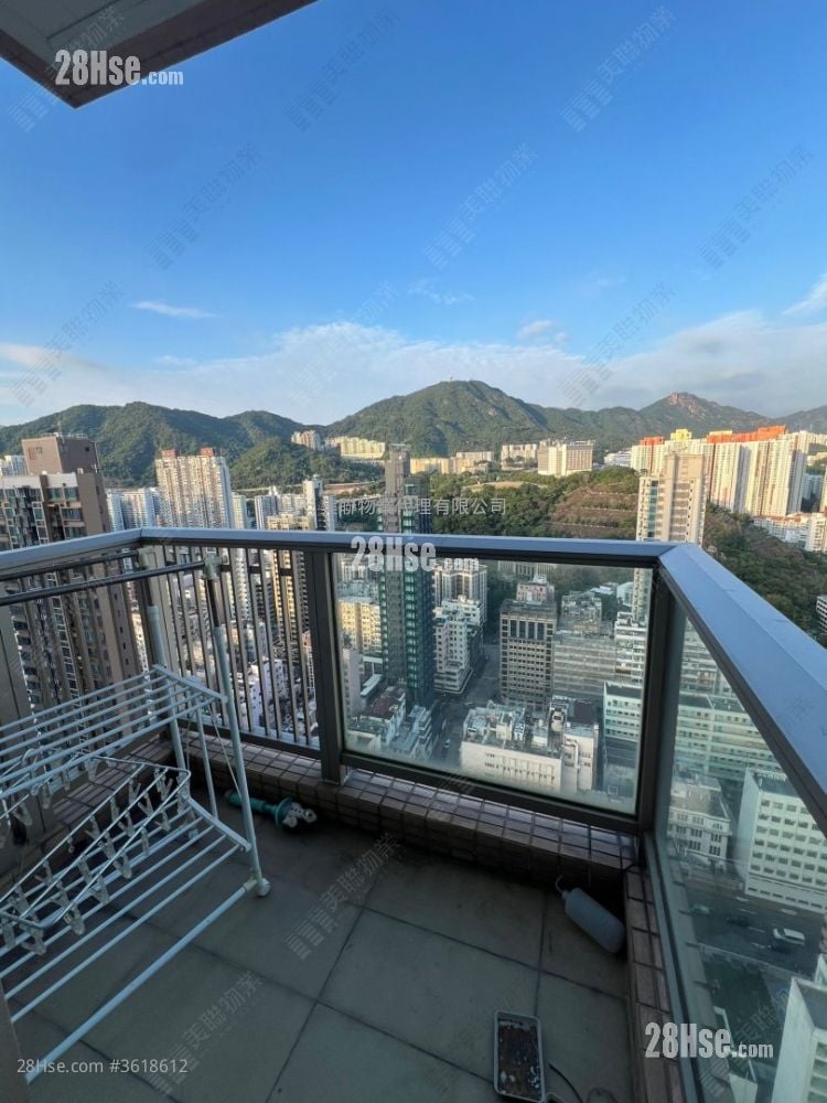 海峯 售盘 3 房 677 平方尺