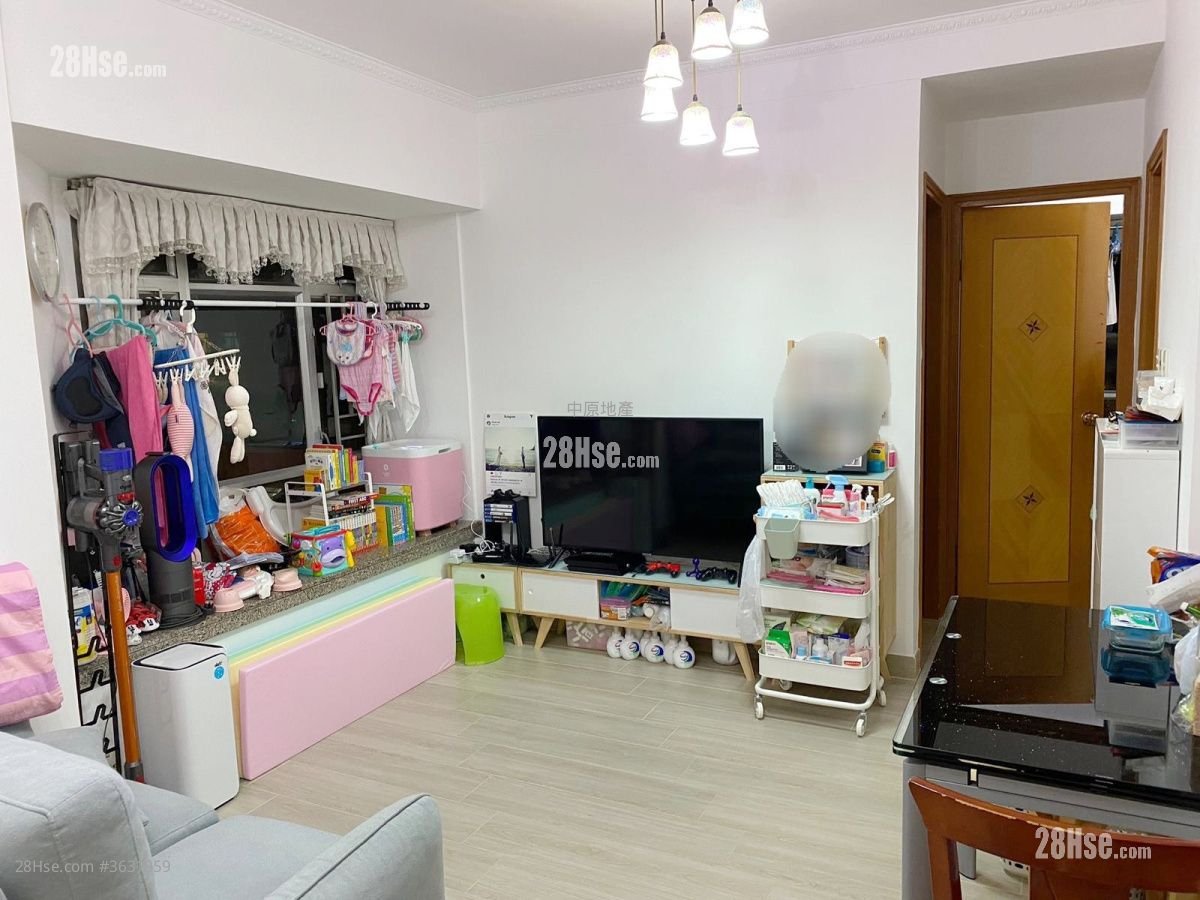 花都广场 售盘 2 房 , 1 浴室 370 平方尺