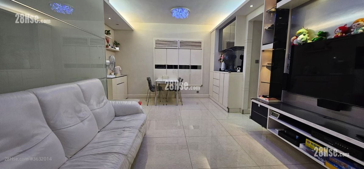 名城 售盘 3 房 , 2 浴室 786 平方尺