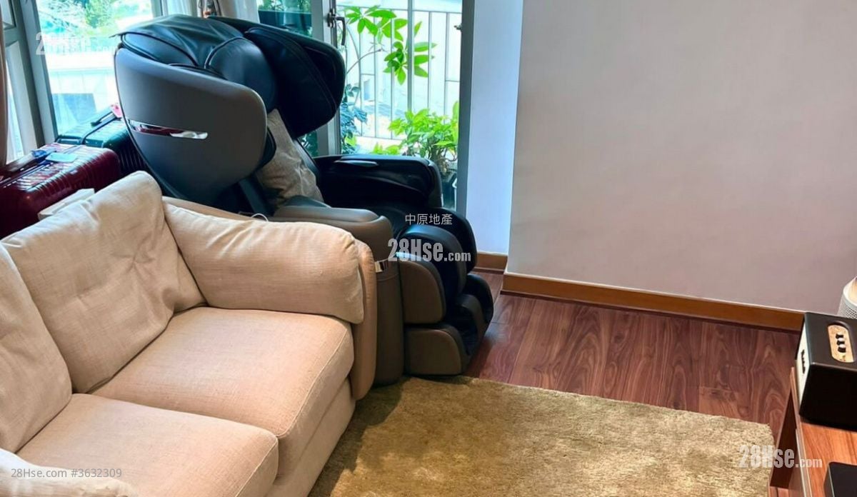 Yoho Town 售盘 2 房 422 平方尺