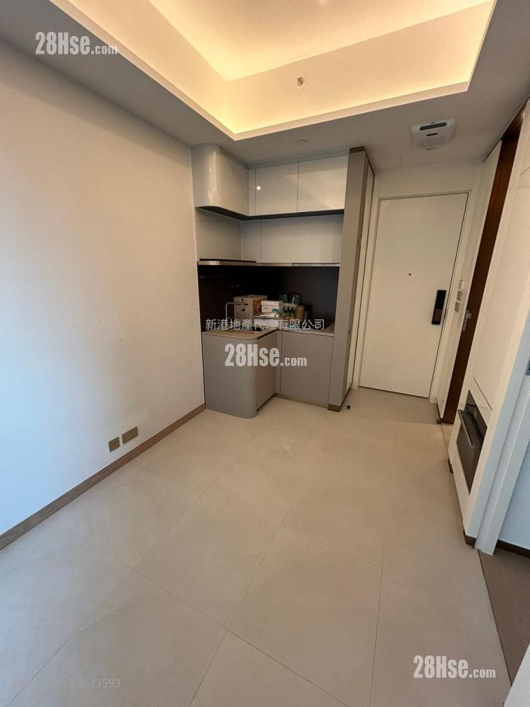 Baker Circle Euston Rental 1 Bedroom , 1 Bathroom 270 ft²