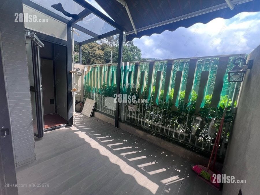 柏𣾷 售盤 1 房 , 1 浴室 360 平方呎