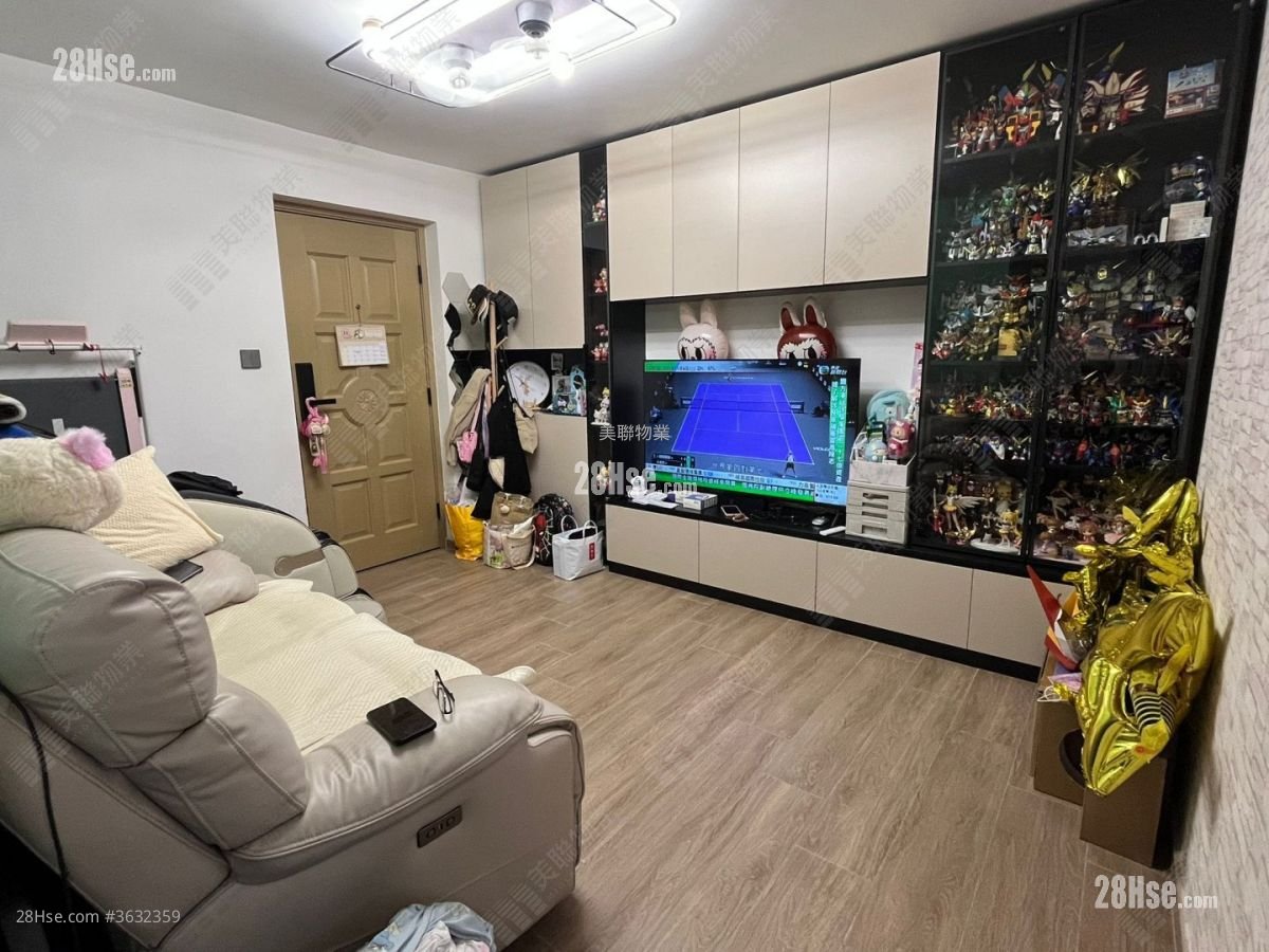 Yuet Wu Villa Sell 3 Bedrooms 592 ft²