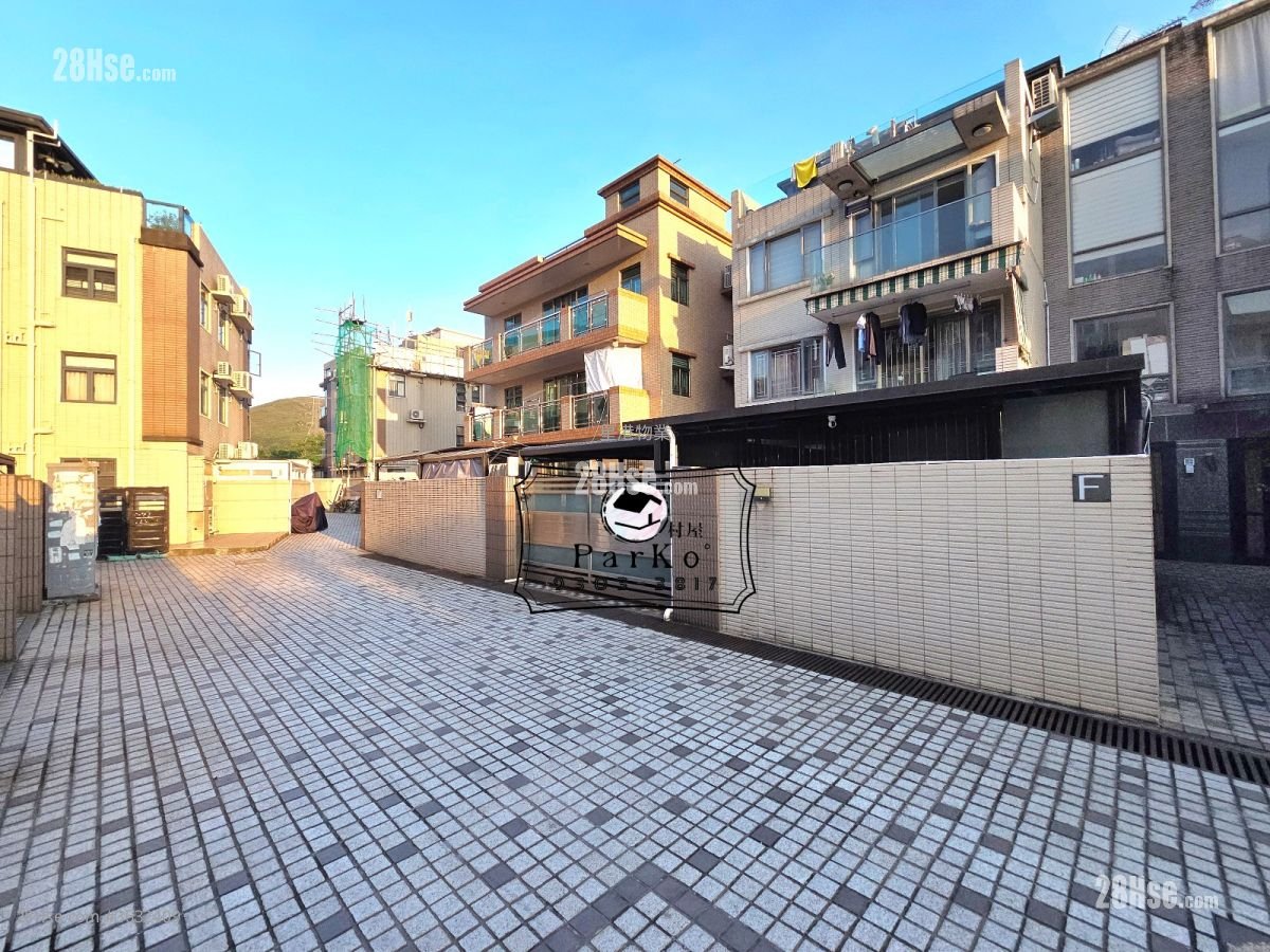 Village Sell 2 Bedrooms , 1 Bathroom 700 ft²