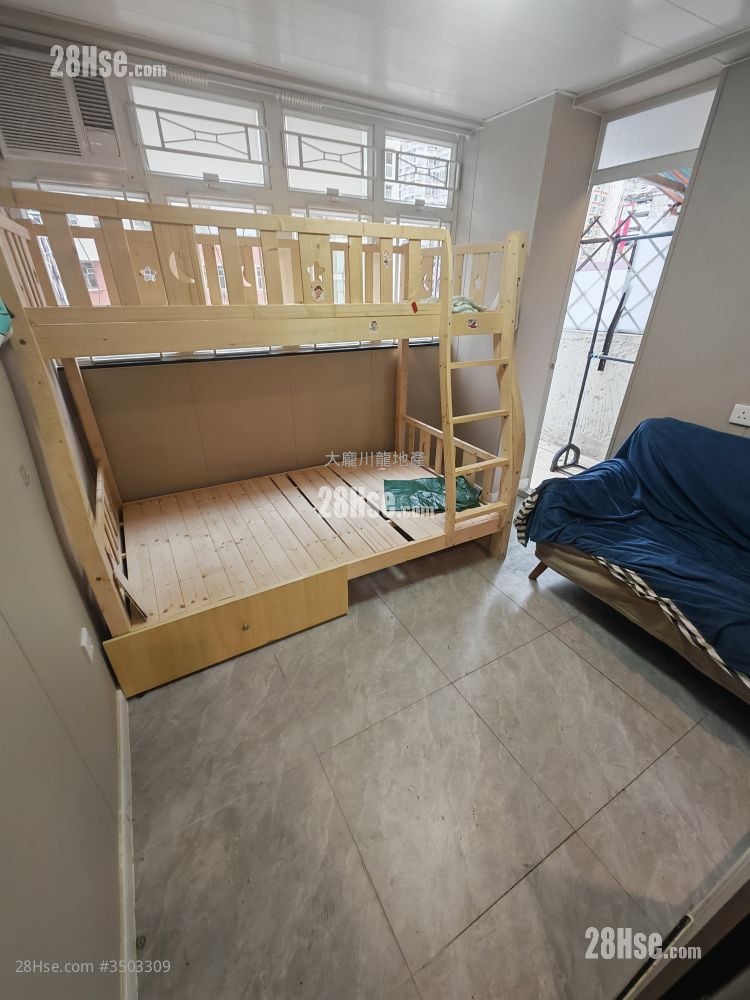 Kwai Chung Building Rental Studio , 1 Bathroom 180 ft²