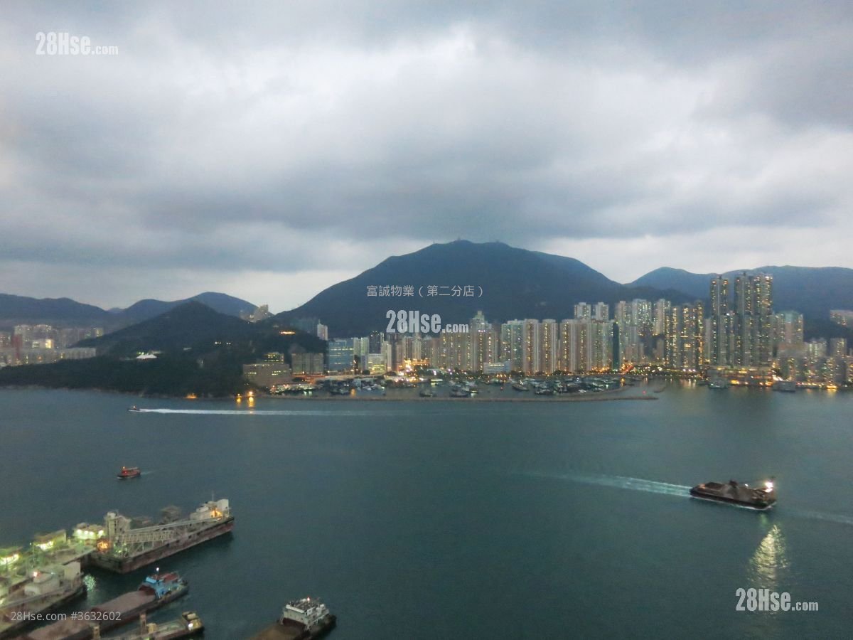 亲海駅 租盘 3 房 , 2 浴室 718 平方尺