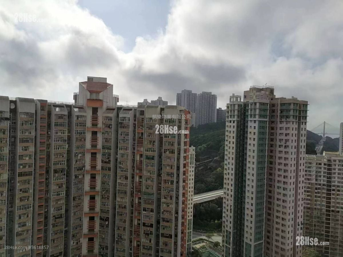 Cheung On Estate Sell 2 Bedrooms , 1 Bathroom 381 ft²