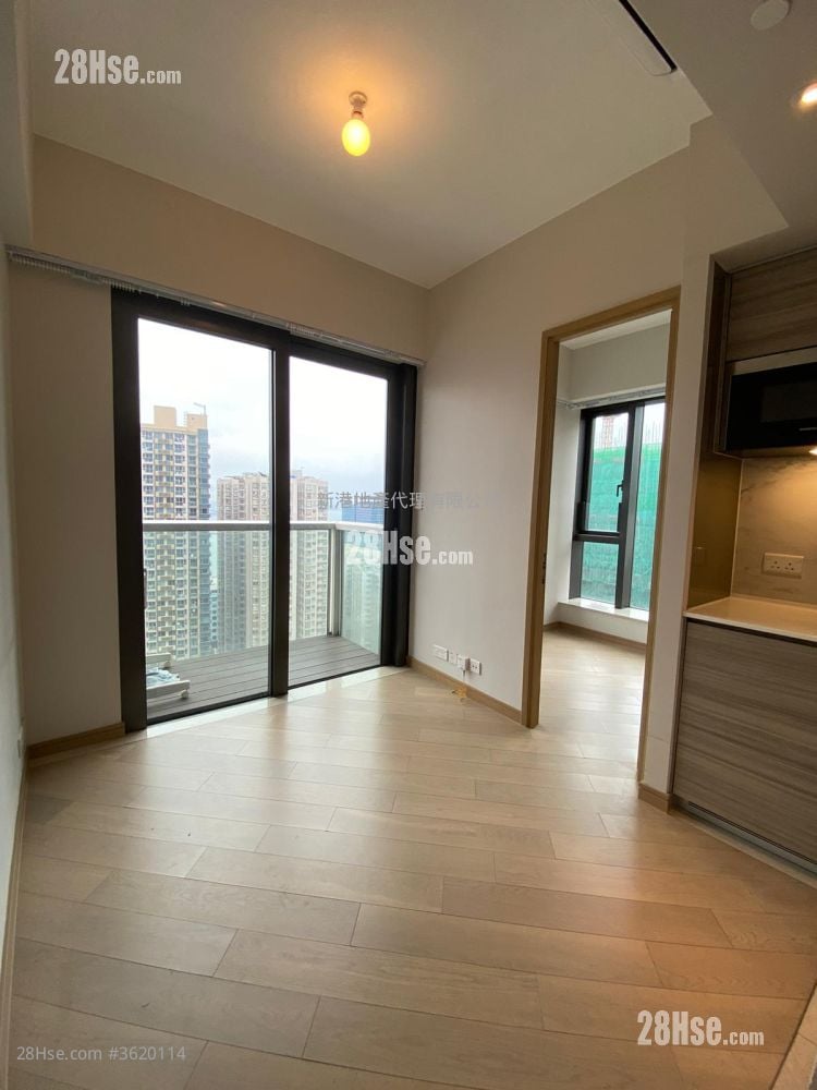 傲形 售盘 1 房 , 1 浴室 246 平方尺