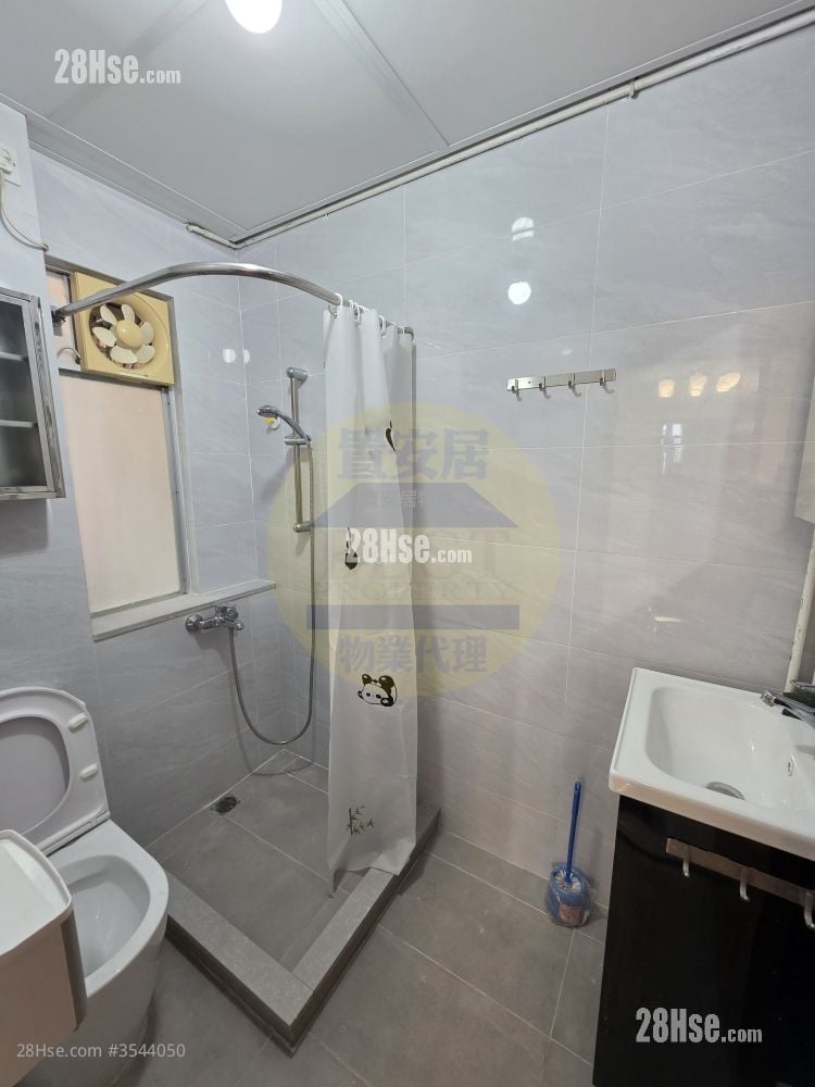 兆禧苑 租盤 2 房 , 1 浴室 415 平方呎