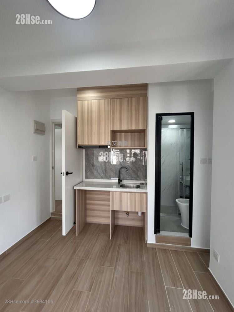 新兴大厦 租盘 2 房 , 1 浴室 200 平方尺