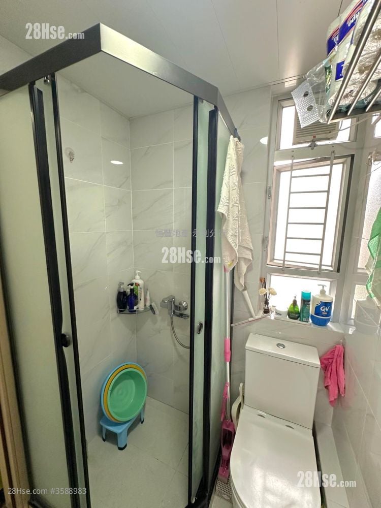 Dip Tsui Court Sell Studio , 1 Bathroom 312 ft²