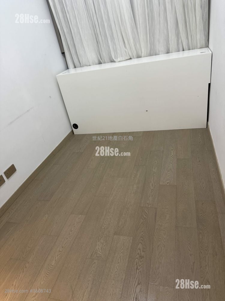 The Horizon Rental 445 ft²