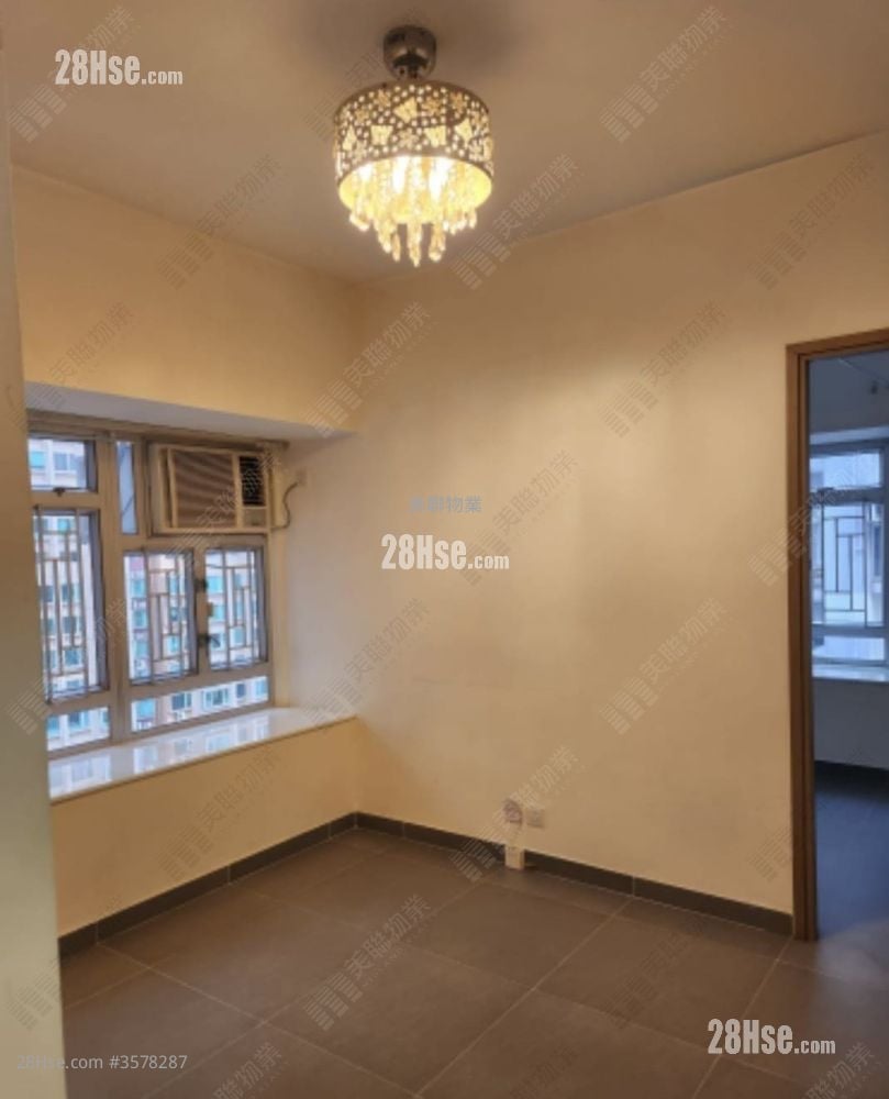 Po Sing Centre Sell 1 Bedroom , 2 Bathrooms 329 ft²
