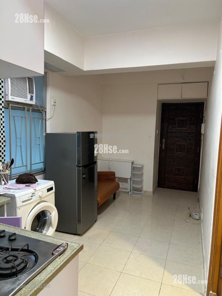 寶發大廈 租盤 1 房 , 1 浴室 281 平方呎