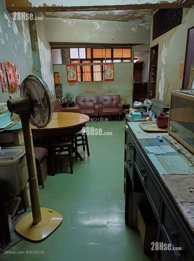 友光大廈 售盤 4 房 , 1 浴室 699 平方呎