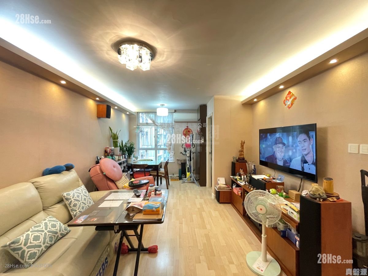 煜明苑 售盤 3 房 , 1 浴室 643 平方呎