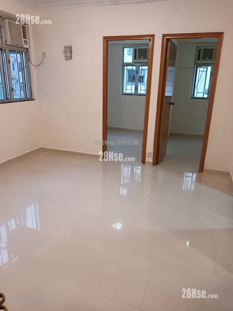 Golden Building Sell 347 ft²