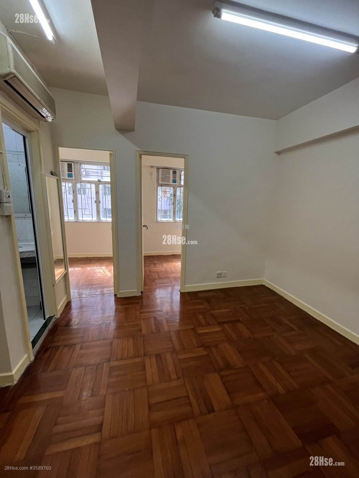 Wah Fat Building Rental 2 Bedrooms , 1 Bathroom 315 ft²