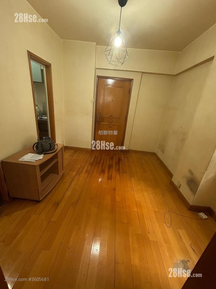 翡翠阁 租盘 2 房 , 1 浴室 294 平方尺