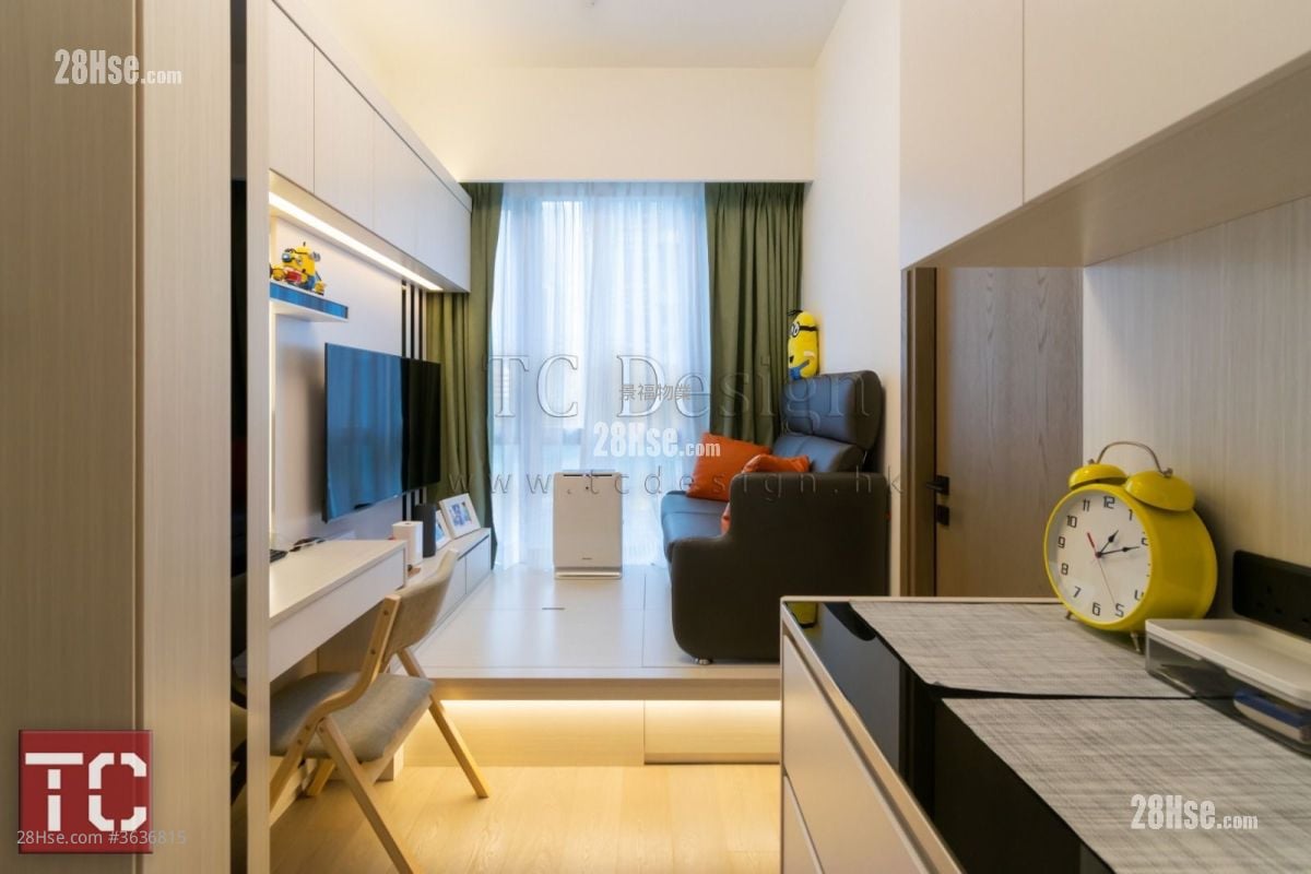 One Eighty Sell 1 Bedroom 253 ft²