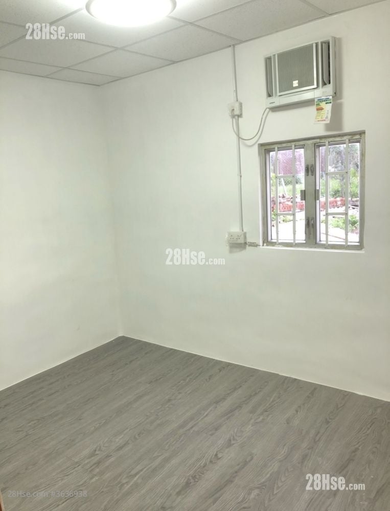 村屋 租盘 400 平方尺