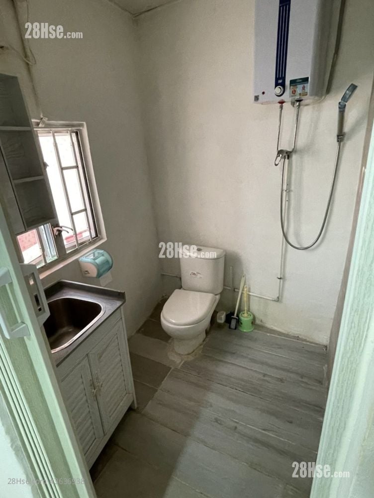 村屋 租盘 400 平方尺