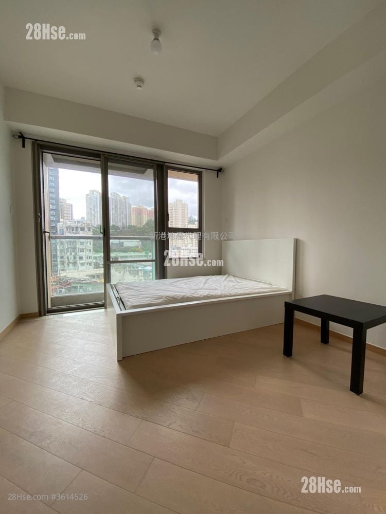 Upper East Sell Studio , 1 Bathroom 219 ft²