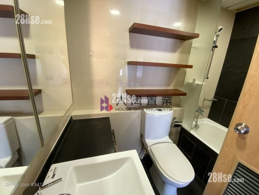 Green Lodge Sell 3 Bedrooms , 2 Bathrooms 1,047 ft²