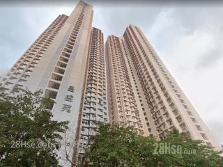 粉岭昌盛苑C座中层3房户 居二市场价$428万成交 (另有本日最新成交)