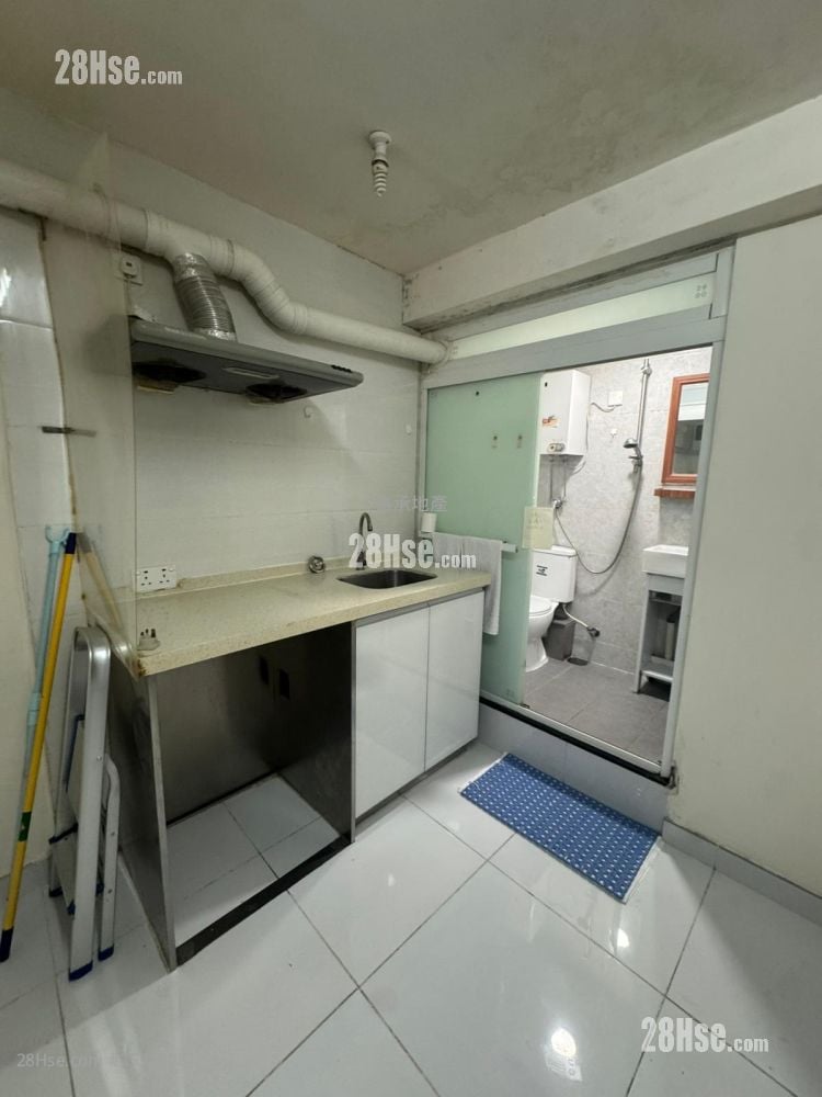 Village Rental Studio , 1 Bathroom