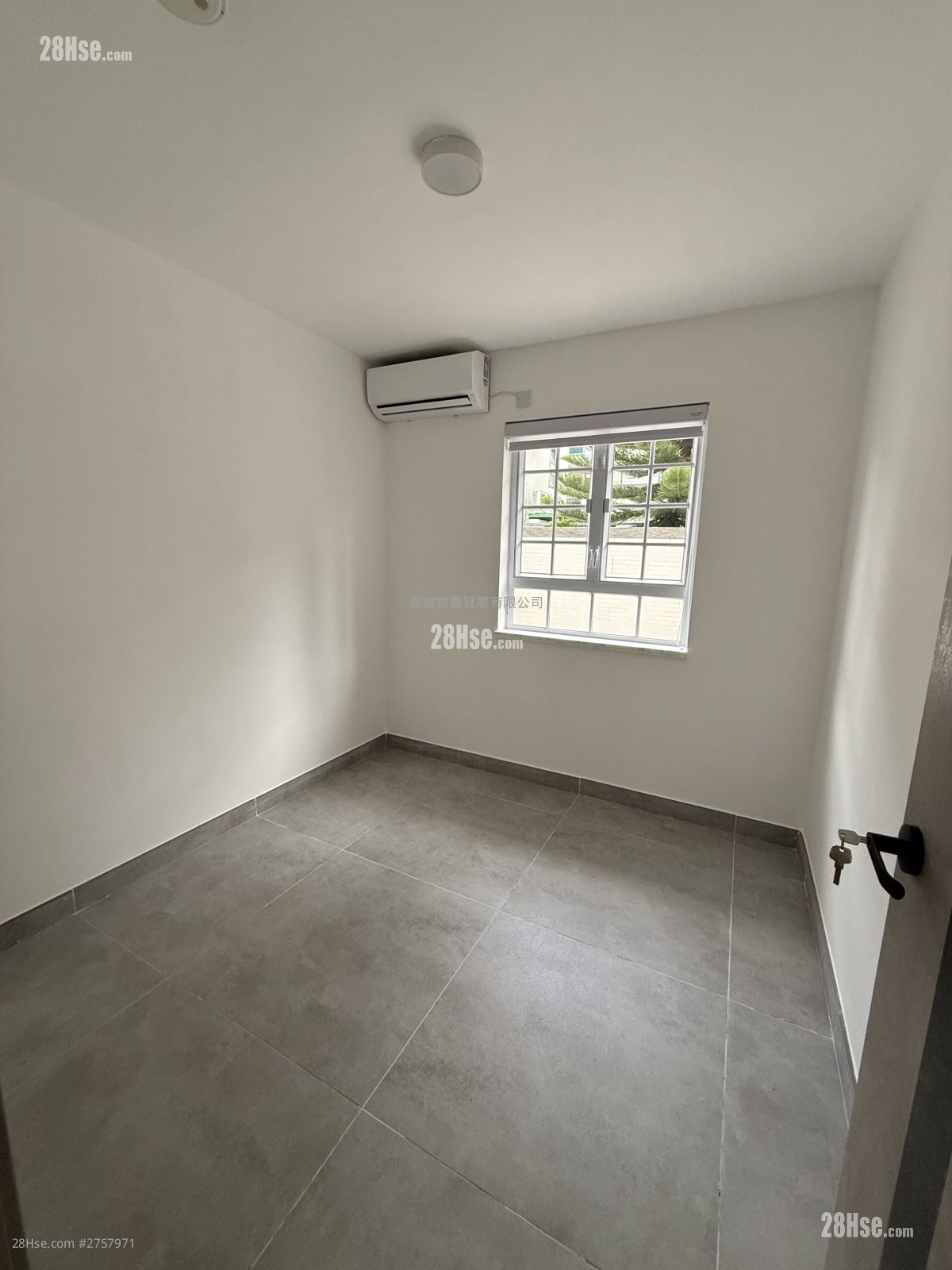 龙鼓滩 售盘 3 房 , 1 浴室 2,100 平方尺