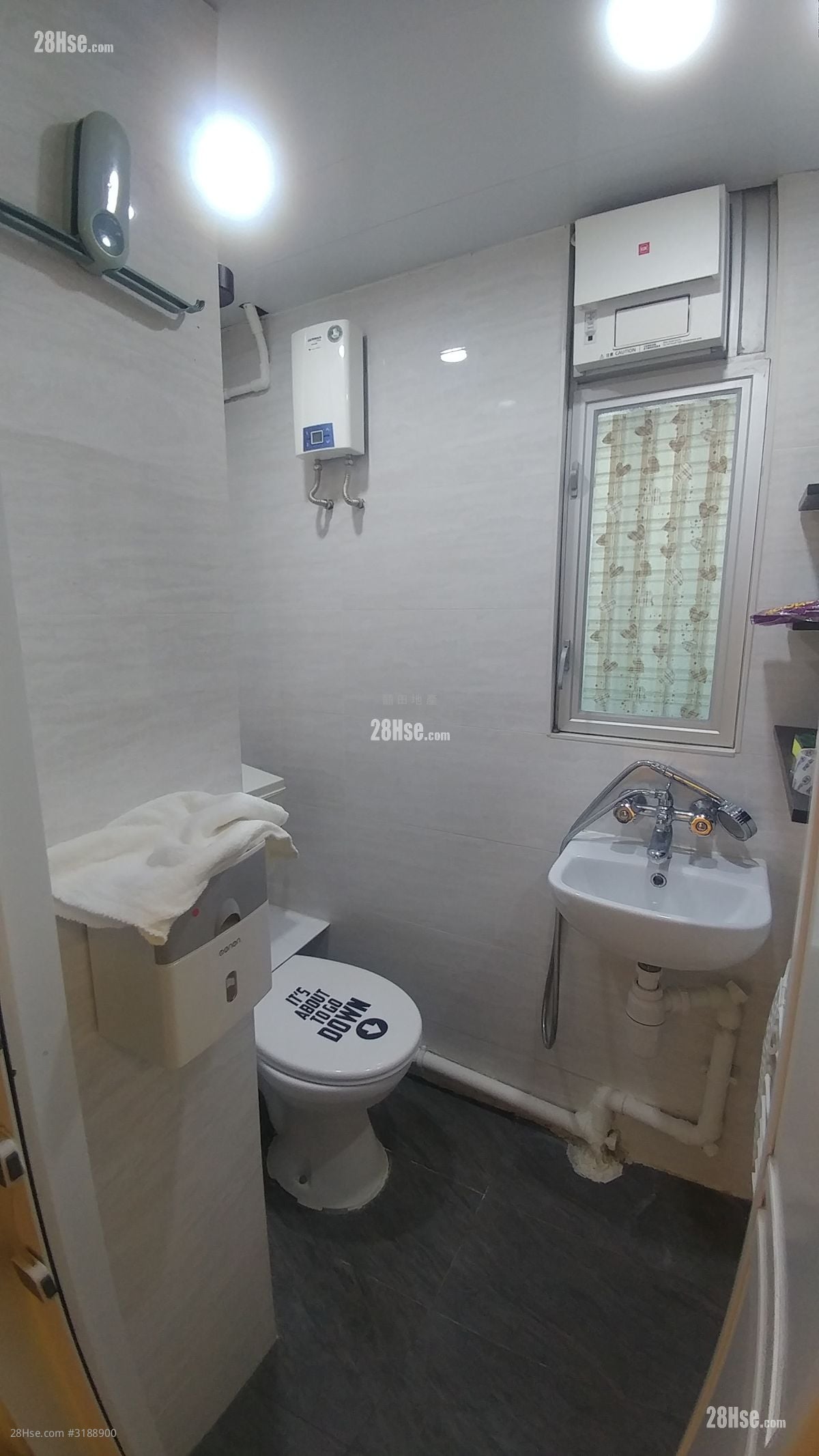 南侨大楼 售盘 2 房 302 平方尺