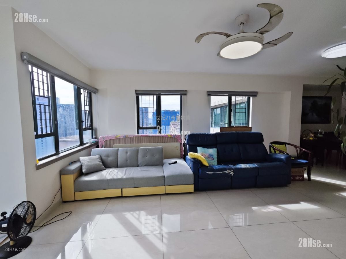 Dawning Views Sell 3 Bedrooms , 2 Bathrooms 1,074 ft²