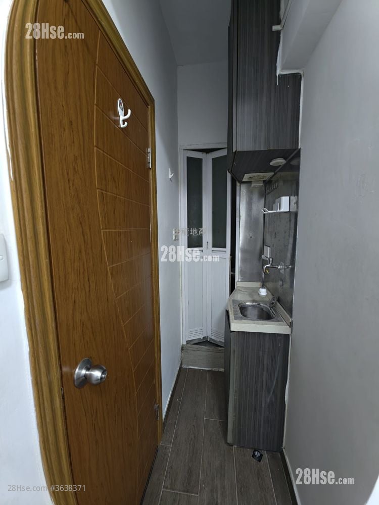 仁安大廈 租盤 開放式間隔 , 1 浴室 90 平方呎