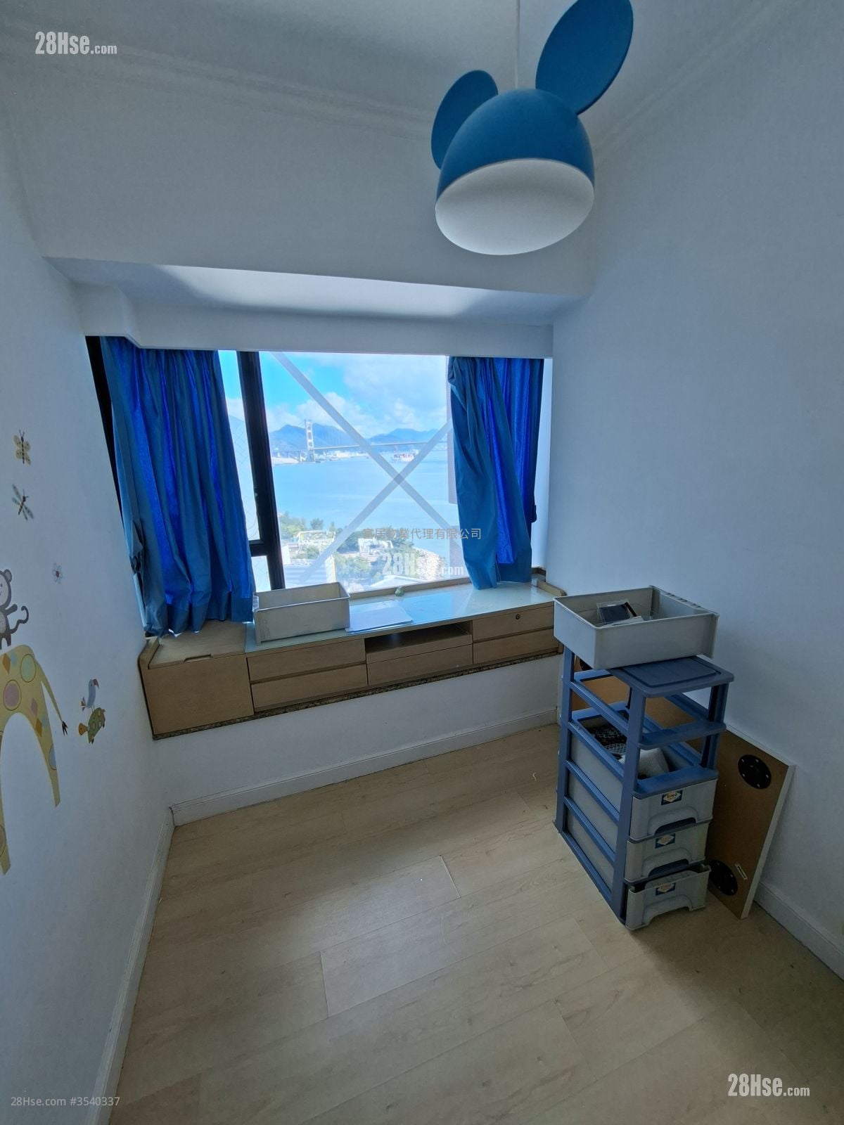 Ocean Pointe Sell 3 Bedrooms , 2 Bathrooms 753 ft²