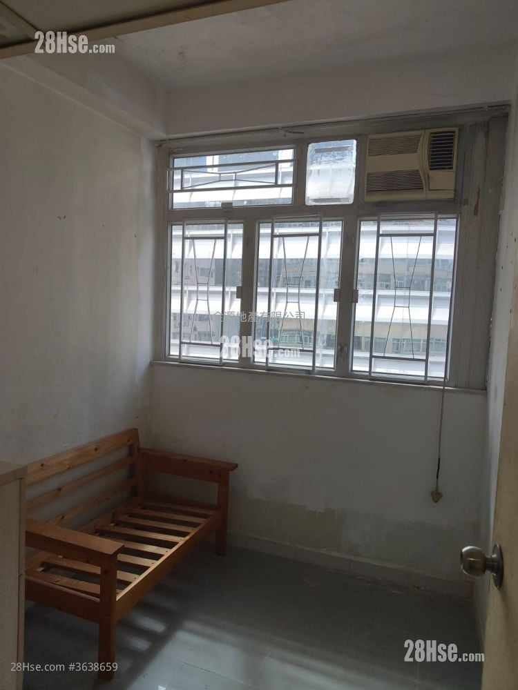 美华大厦 售盘 2 房 , 1 浴室 361 平方尺