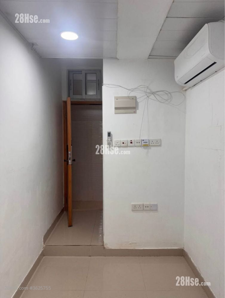 Kam Tong Building Rental 120 ft²