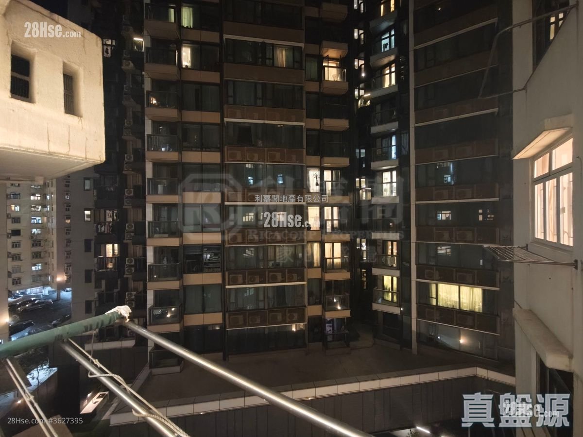 百福花园 售盘 4 房 , 2 浴室 1,160 平方尺