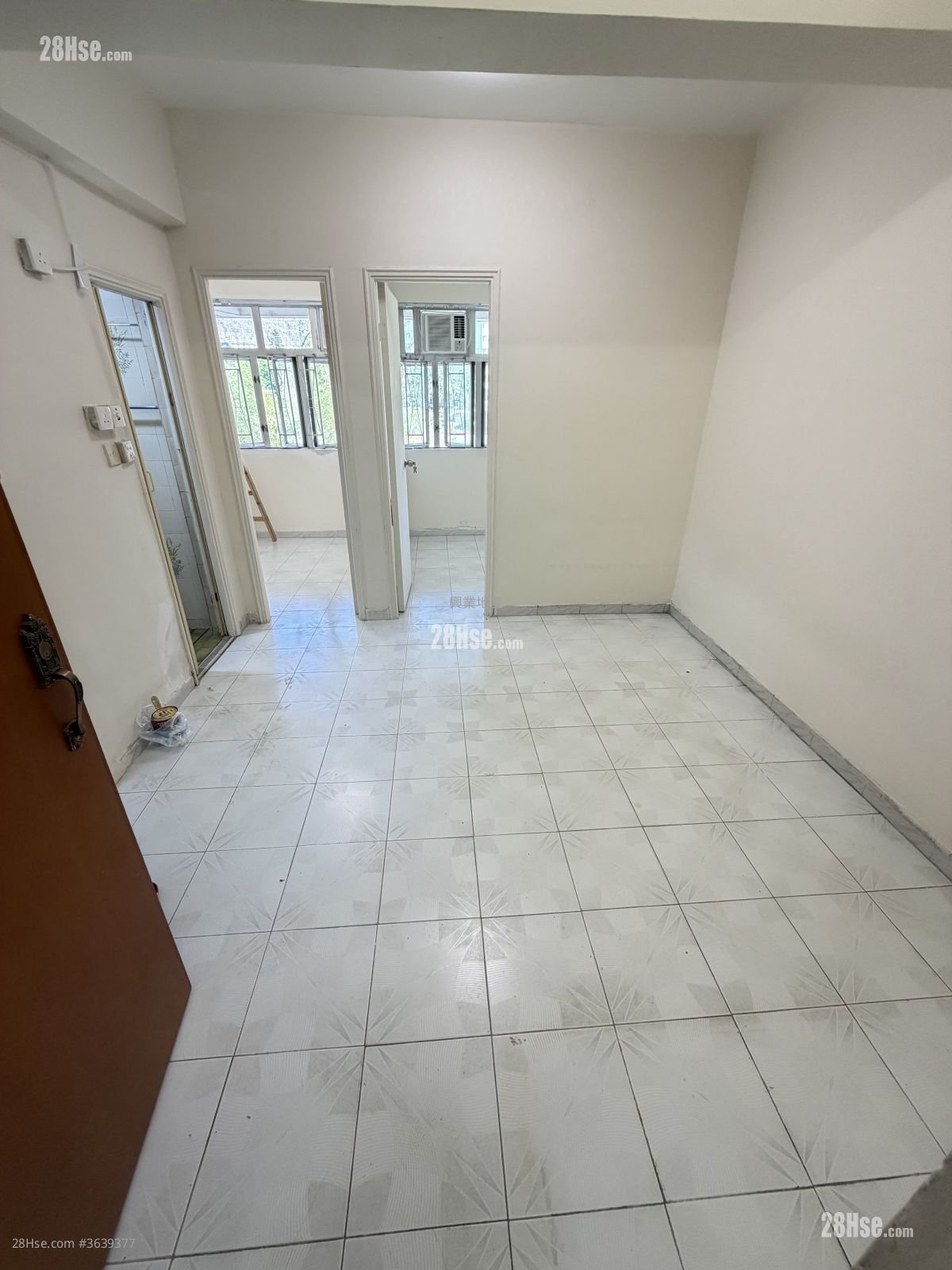 康寧大樓 租盤 2 房 , 1 浴室 270 平方呎