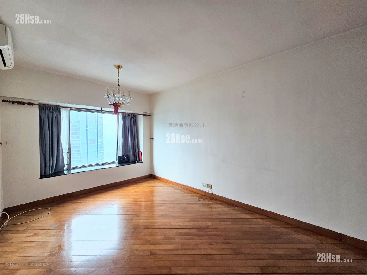 擎天半岛 售盘 3 房 , 2 浴室 781 平方尺