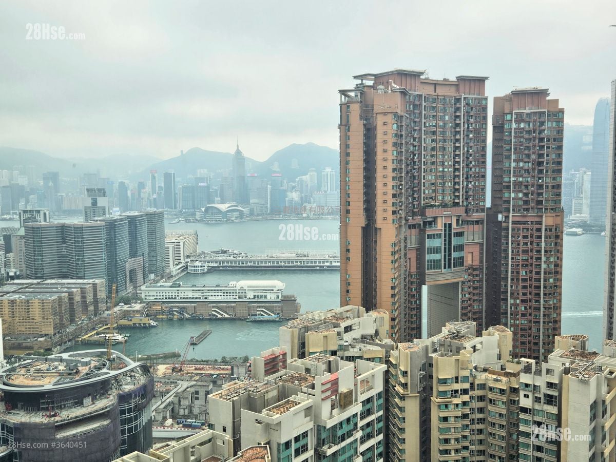 擎天半岛 售盘 3 房 , 2 浴室 781 平方尺