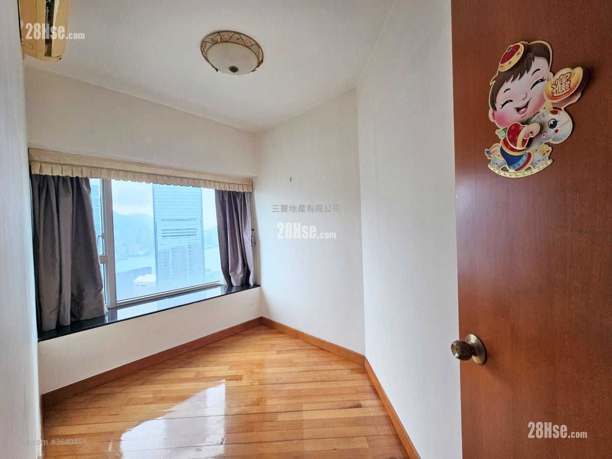 擎天半岛 售盘 3 房 , 2 浴室 781 平方尺